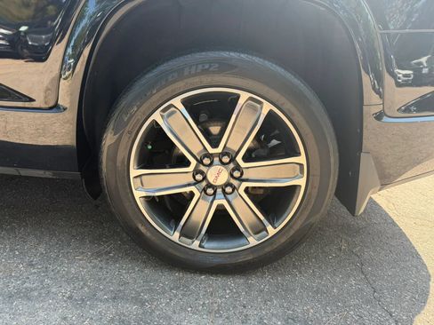 Used 2018 GMC Acadia Denali AWD/4WD image 44