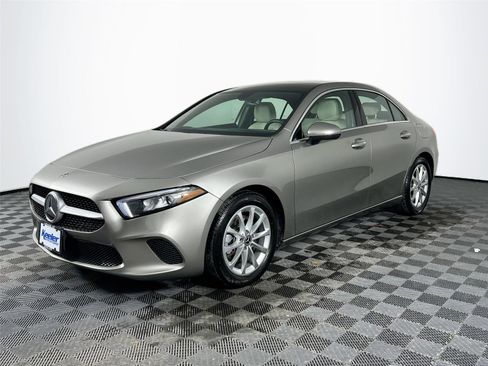 Certified 2019 Mercedes-Benz A 220 4MATIC image 2