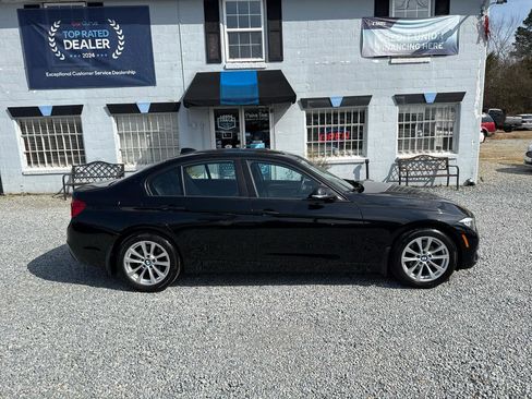 Used 2016 BMW 320i xDrive Sedan image 6