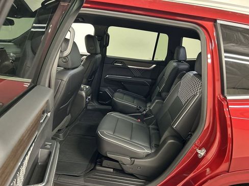 Certified 2025 GMC Acadia Denali w/ LPO, Floor Liner Package image 19