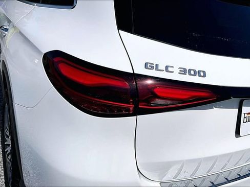 Certified 2026 Mercedes-Benz GLC 300 4MATIC image 26