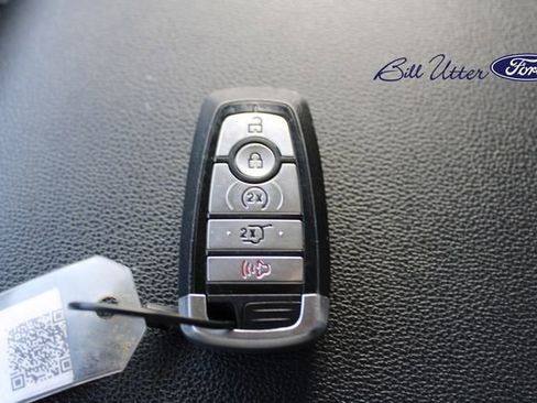 Used 2024 Ford Expedition Max XLT image 26