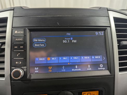 Used 2020 Nissan Frontier SV image 19