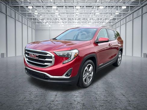 Used 2019 GMC Terrain SLT w/ Preferred Package FWD image 3