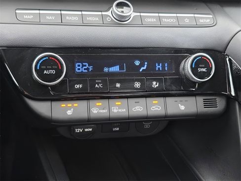 Certified 2024 Hyundai Elantra SEL w/ Convenience Package image 25