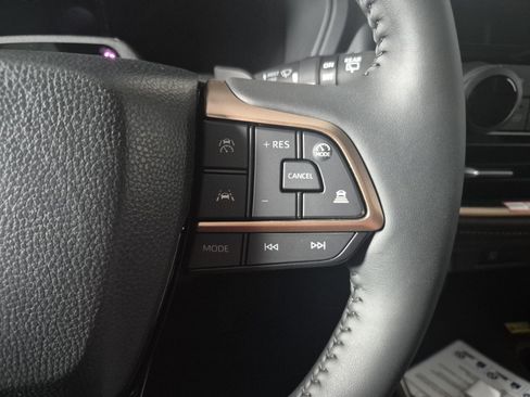 New 2026 Toyota Grand Highlander AWD Hybrid image 20