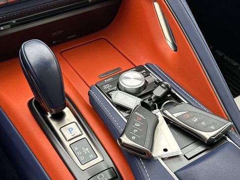 Used 2018 Lexus LC 500 Coupe w/ Launch Edition RWD image 10