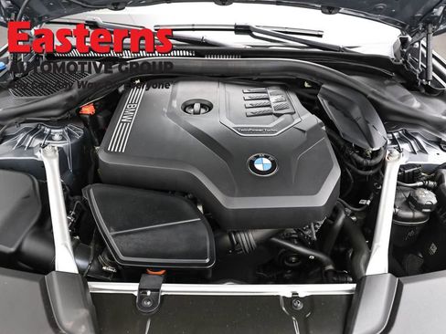 Used 2023 BMW 530i w/ M Sport Package RWD image 7
