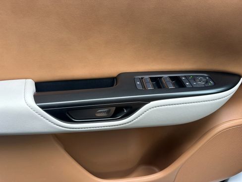 Used 2026 Lexus RZ 350e 350E image 11