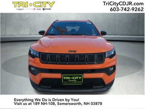 New 2026 Jeep Compass Latitude image 8
