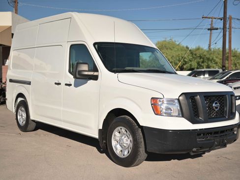 Used 2021 Nissan NV 2500 SV w/ Navigation Package RWD image 3