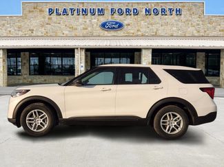 New 2026 Ford Explorer Active RWD video 3