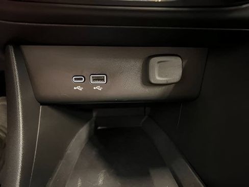 Certified 2026 Buick Encore GX Preferred AWD/4WD image 18