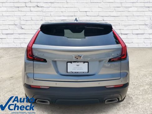 Certified 2023 Cadillac XT4 Luxury FWD image 3