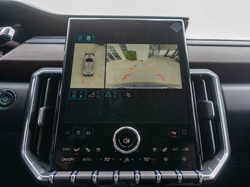 New 2026 GMC Acadia Denali w/ Super Cruise Package image 28