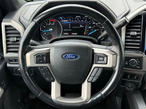 Used 2022 Ford F350 Platinum image 27