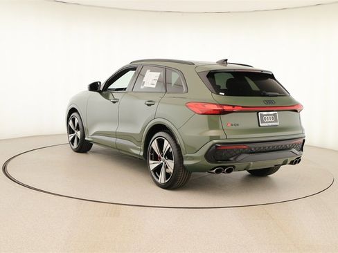New 2025 Audi SQ5 Prestige image 4