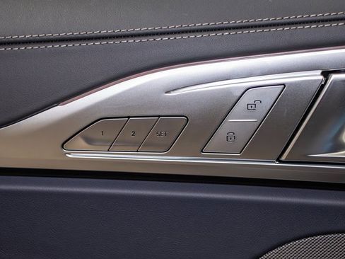 Used 2025 BMW 840i xDrive w/ Comfort Seating Package image 14