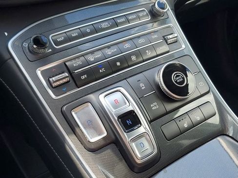 Certified 2022 Hyundai Santa Fe SEL w/ Convenience + Premium Package image 19