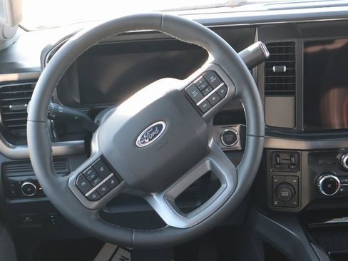 New 2026 Ford F350 Lariat w/ Black Appearance Package image 4