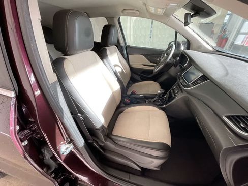 Used 2018 Buick Encore Preferred FWD image 24