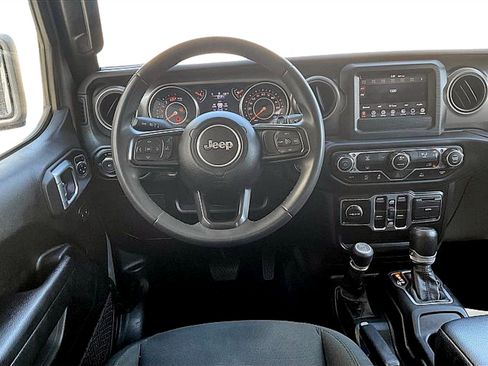 Used 2023 Jeep Wrangler Sport S image 5