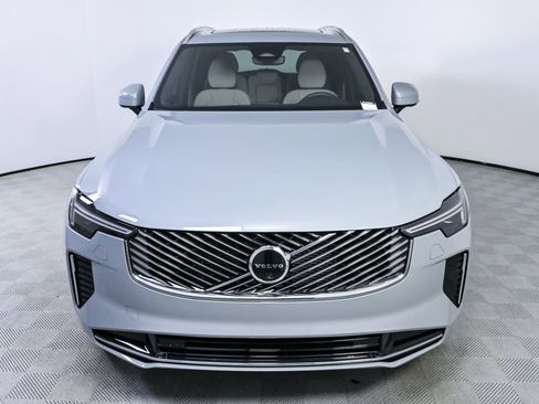 Certified 2026 Volvo XC90 B6 Plus w/ Protection Package Premier image 39