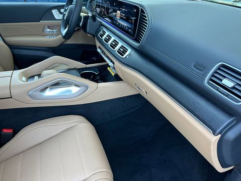 New 2026 Mercedes-Benz GLS 450 GLS 450 image 17