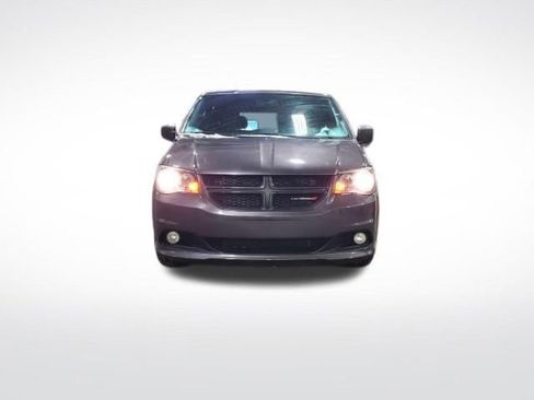 Used 2016 Dodge Grand Caravan R/T image 8