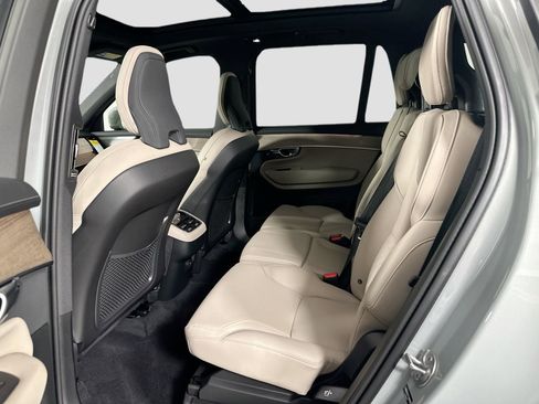 New 2026 Volvo XC90 B6 Plus w/ Protection Package Premier AWD/4WD image 24