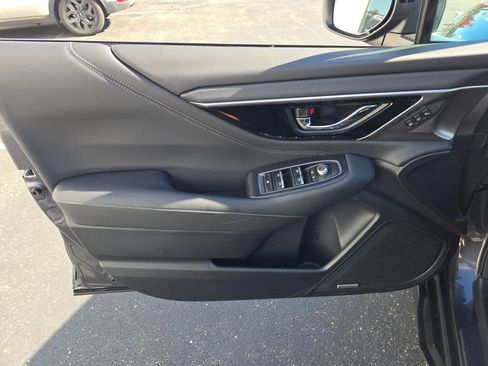 Certified 2025 Subaru Outback Limited image 17