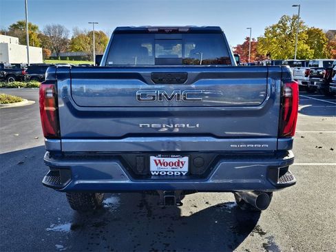 New 2026 GMC Sierra 2500 Denali Ultimate image 7