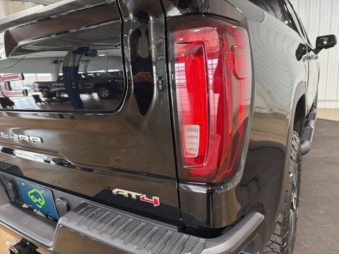 Certified 2021 GMC Sierra 1500 AT4 AWD/4WD image 17