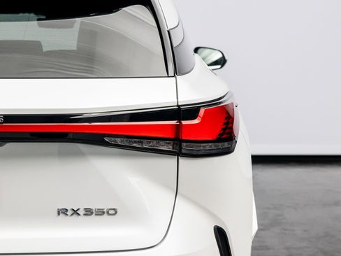 Used 2023 Lexus RX 350 Premium image 19