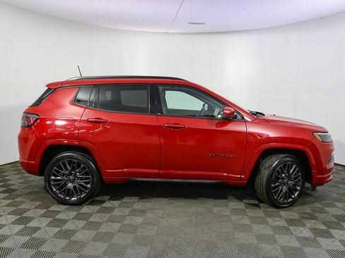 Used 2022 Jeep Compass High Altitude w/ (RED) Package image 15