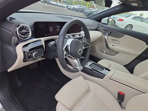 New 2025 Mercedes-Benz CLA 250 4MATIC image 25