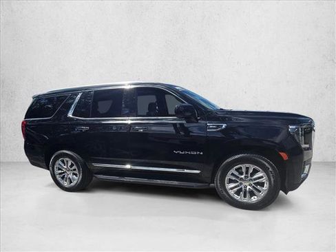 Used 2024 GMC Yukon SLT RWD image 4