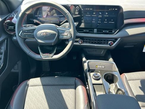 New 2026 Chevrolet Equinox RS w/ Convenience Package III FWD image 12