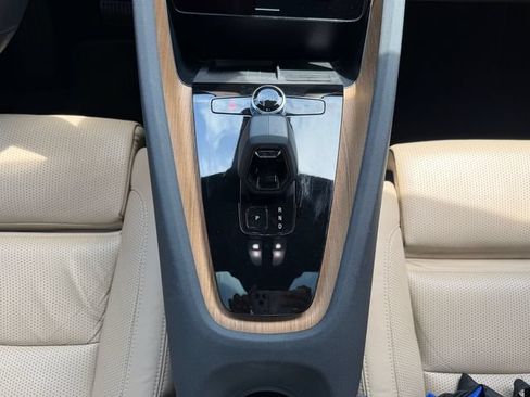 Used 2022 Polestar Polestar 2 w/ Plus Package AWD/4WD image 16