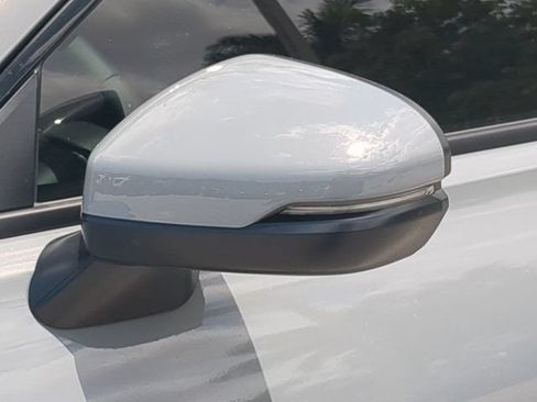 New 2027 Honda HR-V EX-L image 11