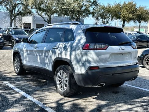 Used 2021 Jeep Cherokee Latitude Lux w/ Sun & Sound Group image 6