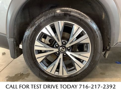 Used 2021 Nissan Rogue SV AWD/4WD image 21