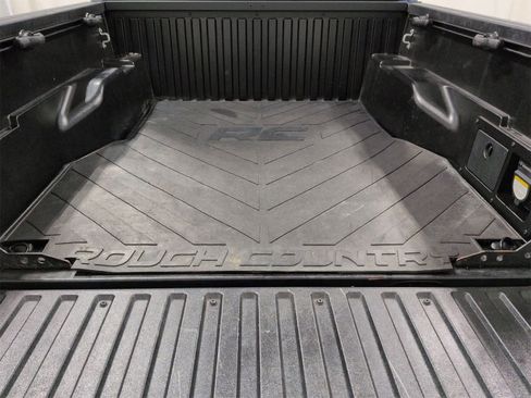 Used 2023 Toyota Tacoma TRD Off-Road w/ TRD Premium Off Road Package image 43