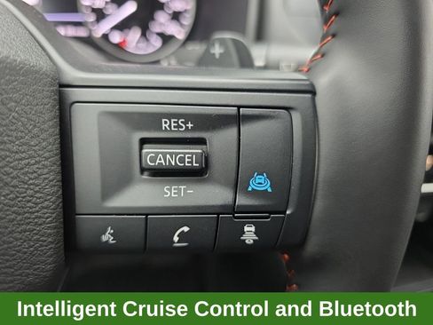 Used 2025 Nissan Rogue SV image 25