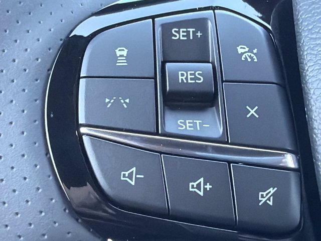 New 2027 Ford Explorer ST-Line w/ ST-Line Street Pack RWD image 29