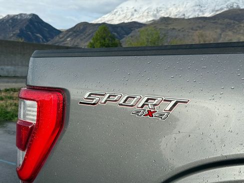 Used 2021 Ford F150 Lariat w/ Equipment Group 502A High AWD/4WD image 15