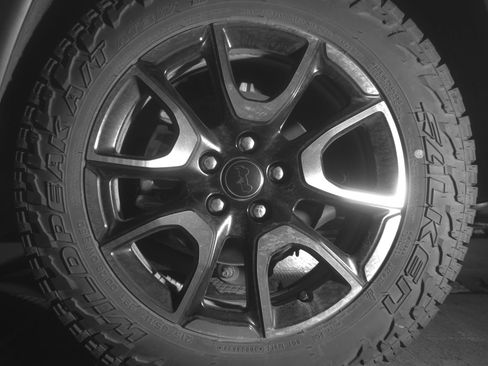 Used 2025 Jeep Compass Trailhawk AWD/4WD image 14