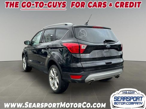 Used 2019 Ford Escape Titanium image 6