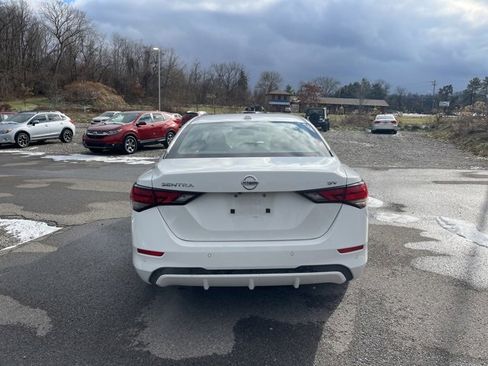 Used 2023 Nissan Sentra SV image 11
