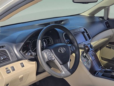 Used 2013 Toyota Venza Limited w/ Tow Prep Pkg FWD image 27
